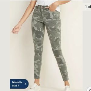 NWT “Olive Camo” Super Skinny Jeans
